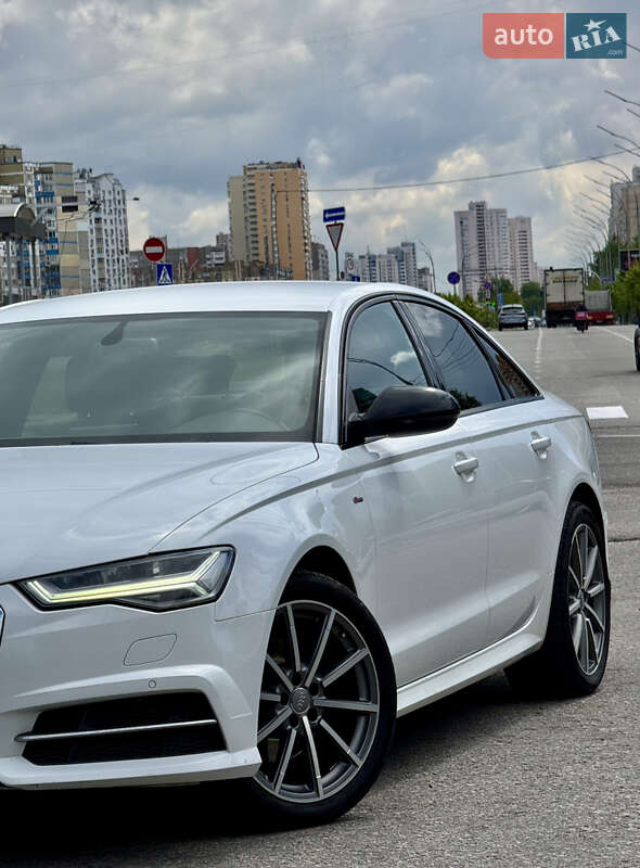 Седан Audi A6 2017 в Киеве