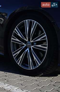 Седан Audi A6 2018 в 