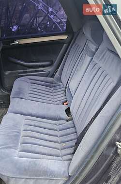 Универсал Audi A6 1999 в 
