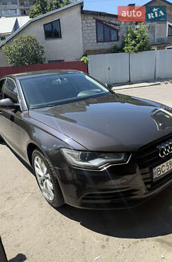 Седан Audi A6 2012 в 