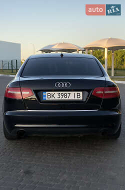 Седан Audi A6 2009 в 