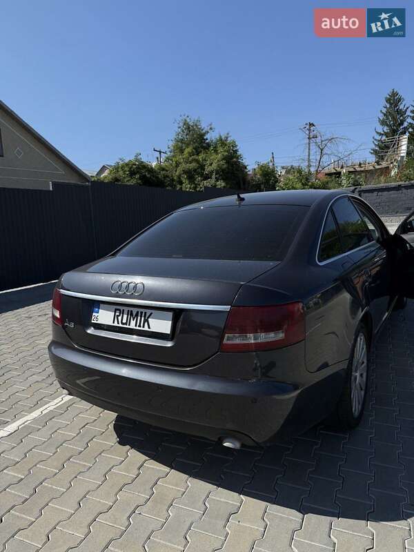 Седан Audi A6 2004 в Чернівцях
