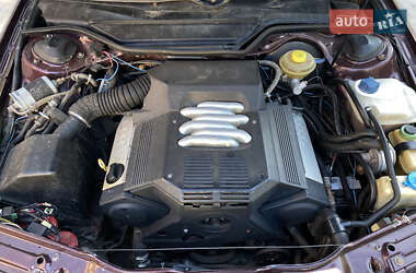 Седан Audi A6 1995 в 