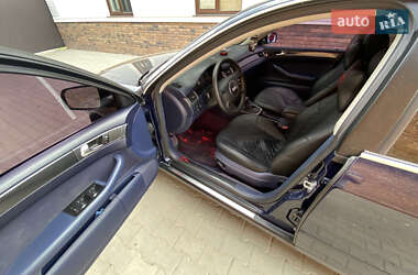 Седан Audi A6 1998 в 