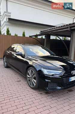 Седан Audi A6 2022 в 