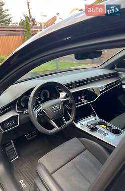 Седан Audi A6 2022 в 