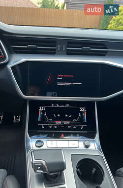 Седан Audi A6 2022 в 