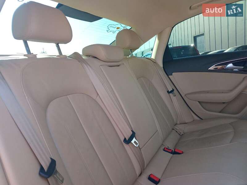 Седан Audi A6 2014 в Львове