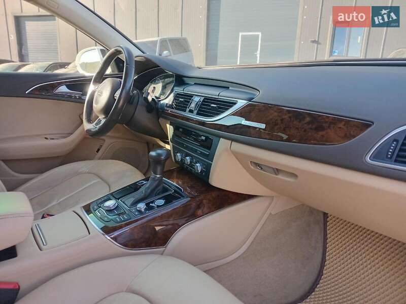 Седан Audi A6 2014 в Львове