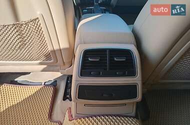 Седан Audi A6 2014 в 