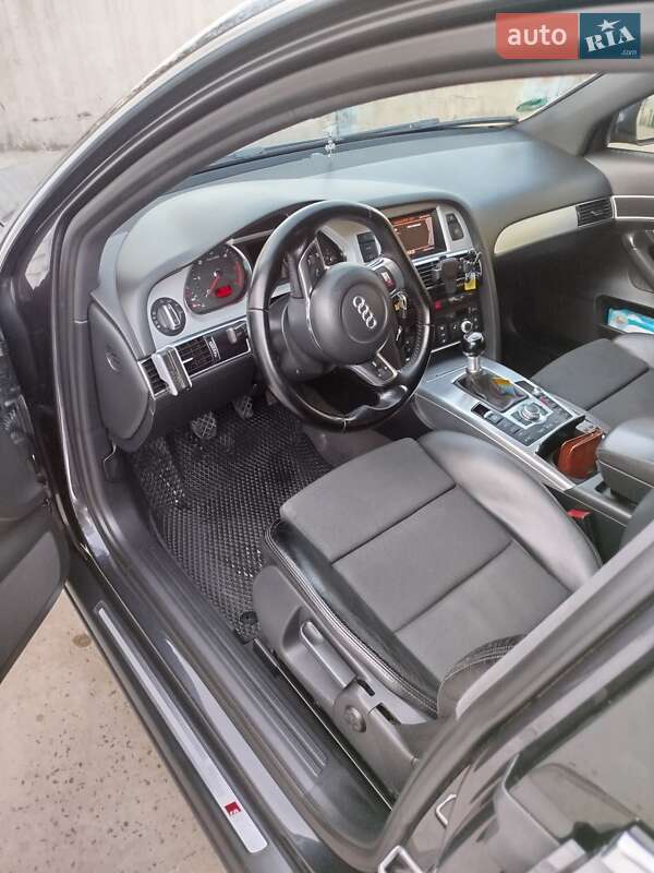 Універсал Audi A6 2011 в Вараші