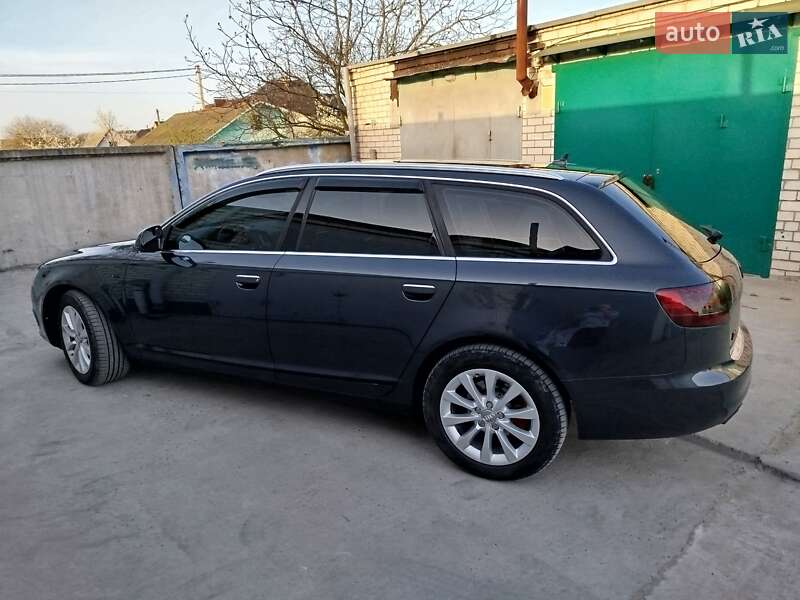 Універсал Audi A6 2011 в Вараші