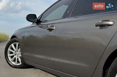 Седан Audi A6 2013 в 