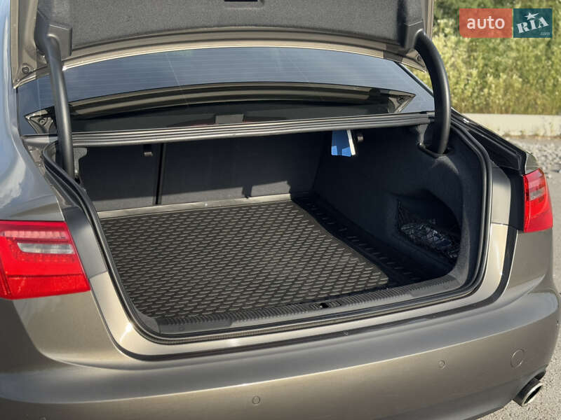 Седан Audi A6 2013 в Бердичеве