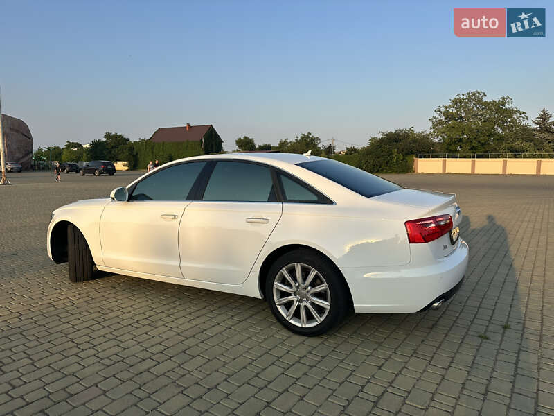 Седан Audi A6 2014 в Одессе