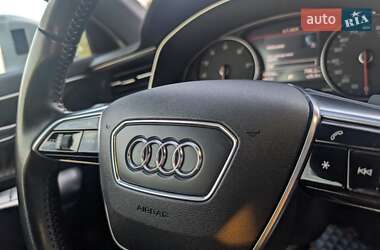 Седан Audi A6 2019 в 
