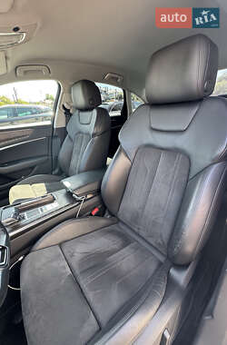 Седан Audi A6 2021 в 