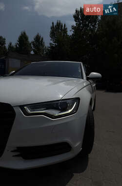 Седан Audi A6 2012 в 