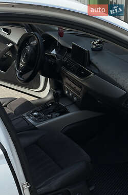 Седан Audi A6 2012 в 
