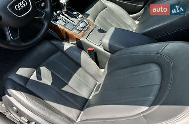 Седан Audi A6 2014 в 