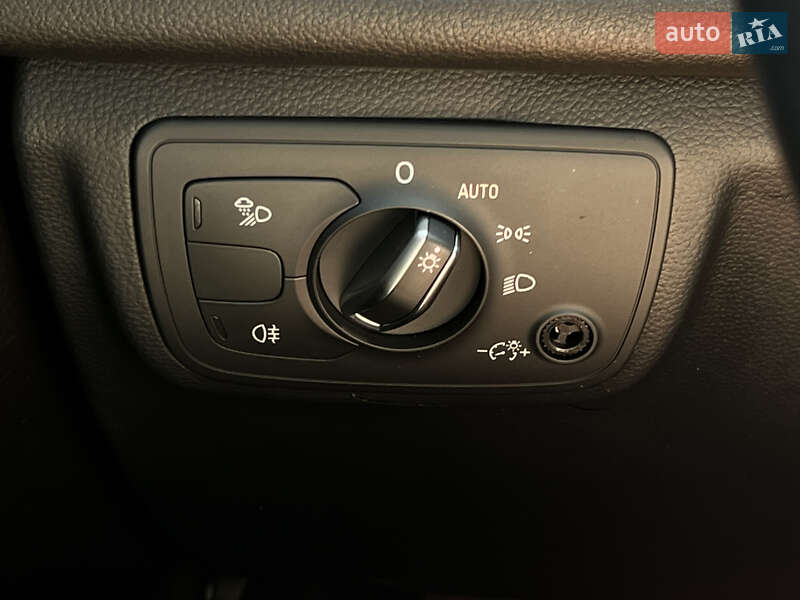 Седан Audi A6 2014 в Луцке