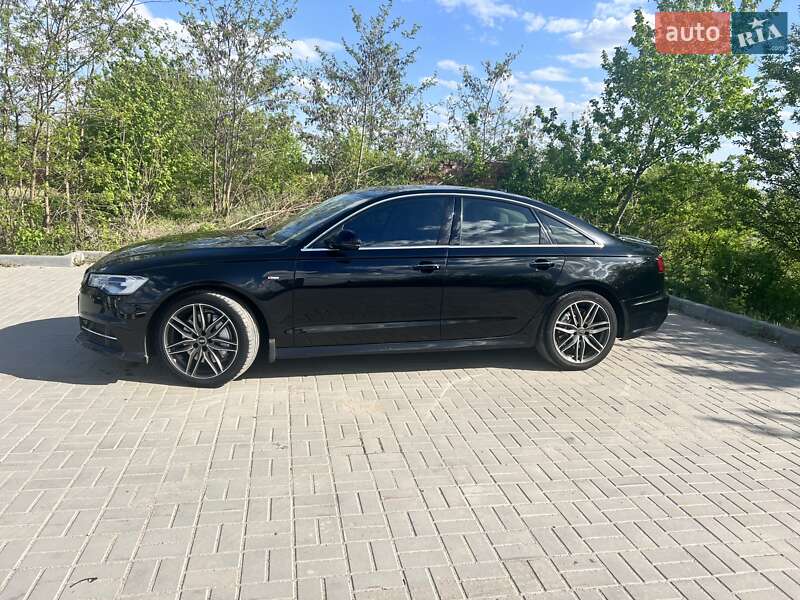 Седан Audi A6 2017 в Кропивницком