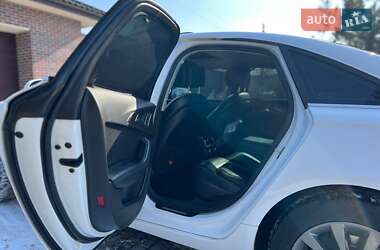 Седан Audi A6 2012 в 