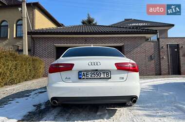 Седан Audi A6 2012 в 