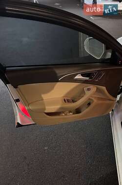 Седан Audi A6 2012 в 