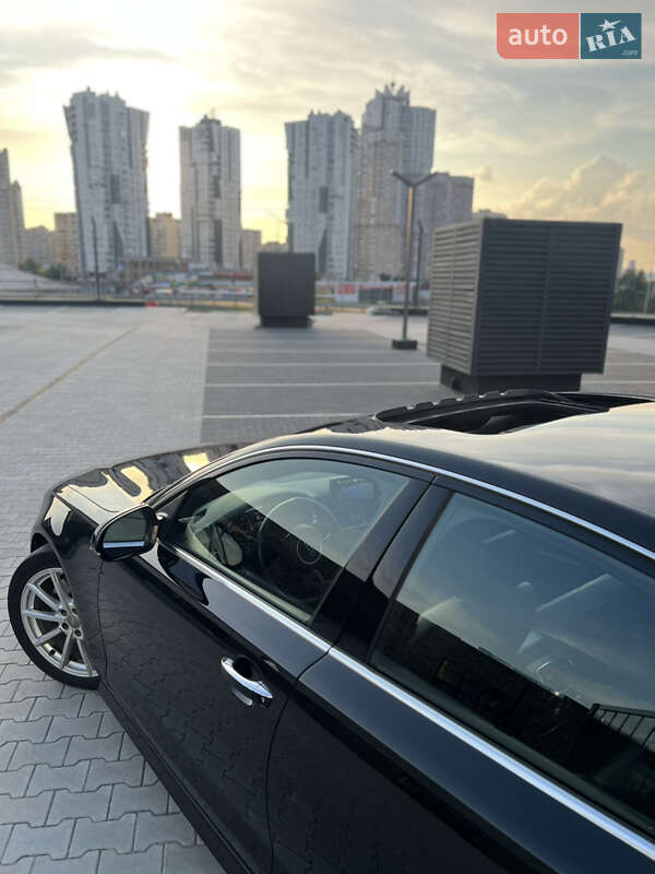 Седан Audi A6 2017 в Киеве