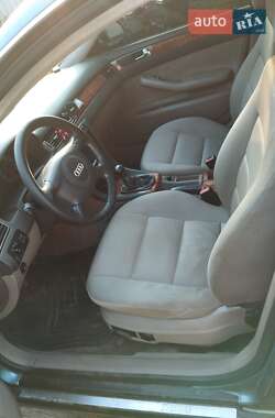 Седан Audi A6 2000 в 