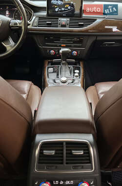 Седан Audi A6 2012 в 