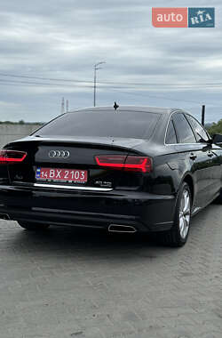 Седан Audi A6 2016 в 