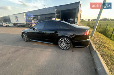 Седан Audi A6 2016 в 