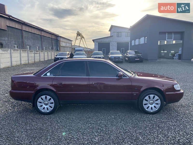 Седан Audi A6 1996 в Луцьку