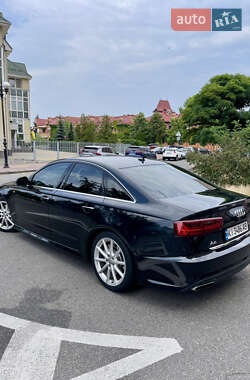 Седан Audi A6 2017 в 