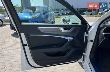 Седан Audi A6 2025 в 