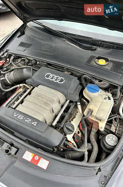 Седан Audi A6 2005 в 