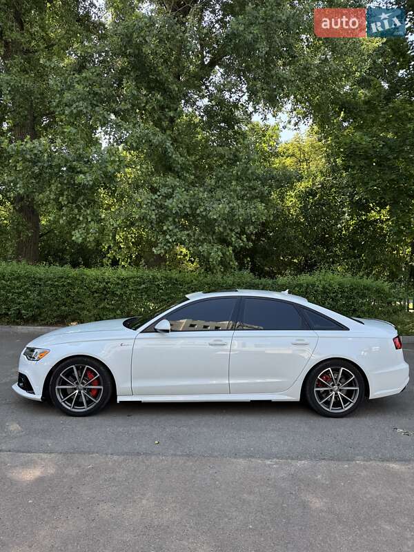Седан Audi A6 2015 в Шостке