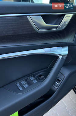 Седан Audi A6 2023 в 