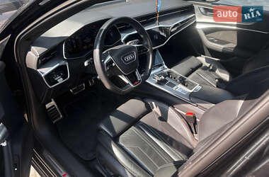 Седан Audi A6 2018 в 