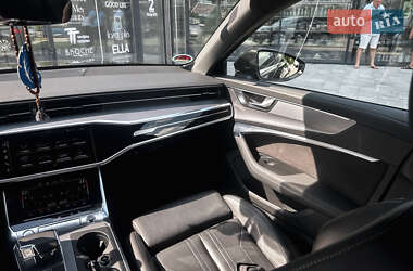 Седан Audi A6 2018 в 