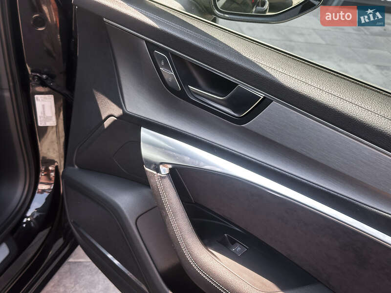 Седан Audi A6 2018 в Ужгороде