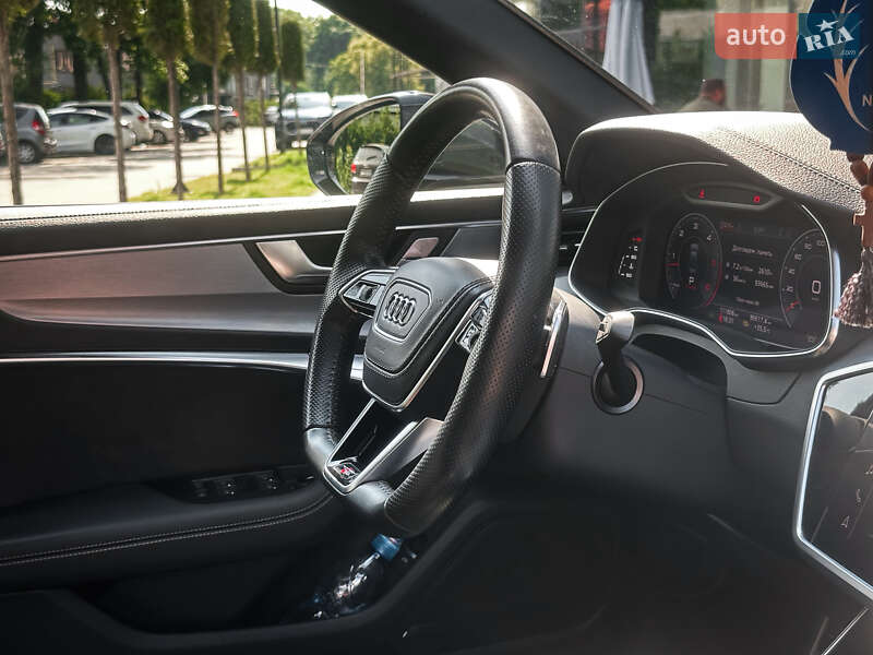 Седан Audi A6 2018 в Ужгороде