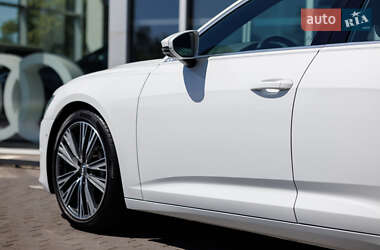 Седан Audi A6 2020 в 