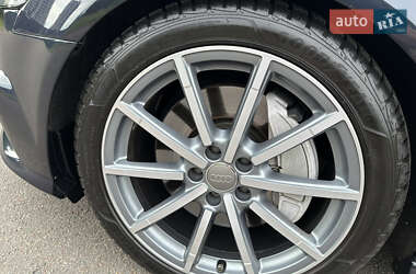 Седан Audi A6 2018 в 