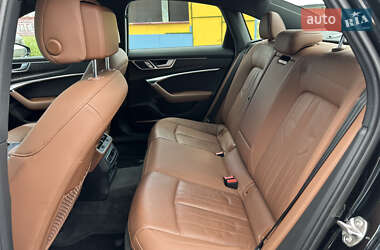 Седан Audi A6 2019 в 