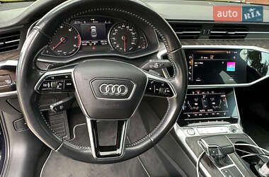 Седан Audi A6 2020 в 