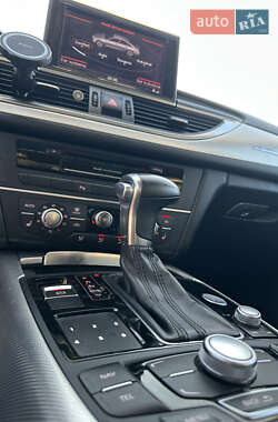 Седан Audi A6 2013 в 