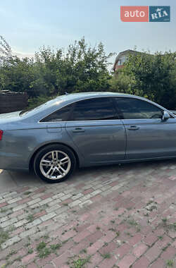 Седан Audi A6 2011 в 
